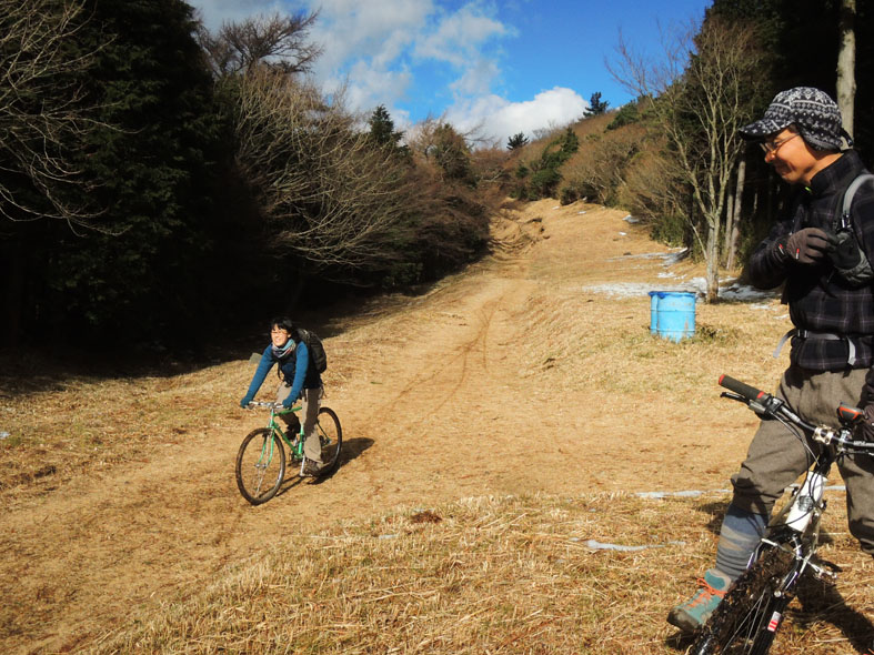 MTBで山サイへ！_d0211129_18511956.jpg