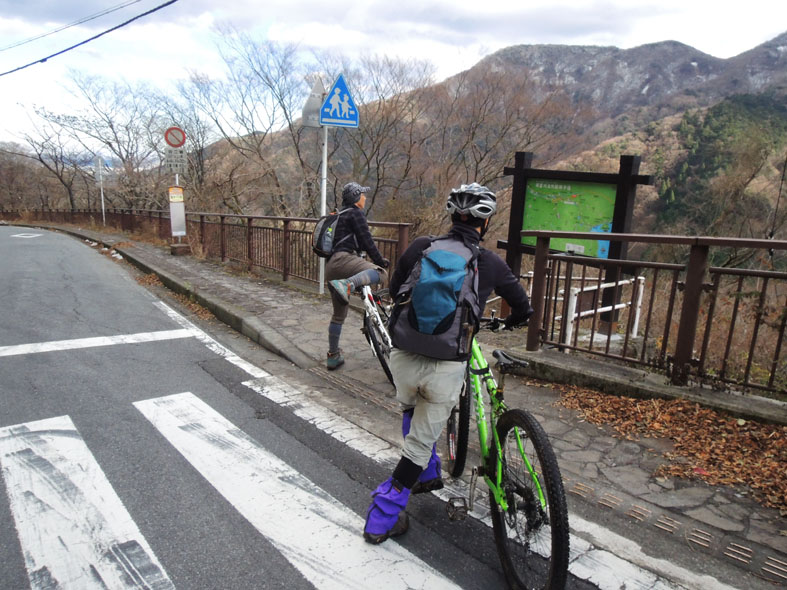 MTBで山サイへ！_d0211129_1858978.jpg