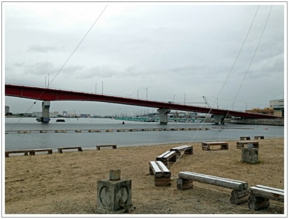 d0017632_2363679.jpg