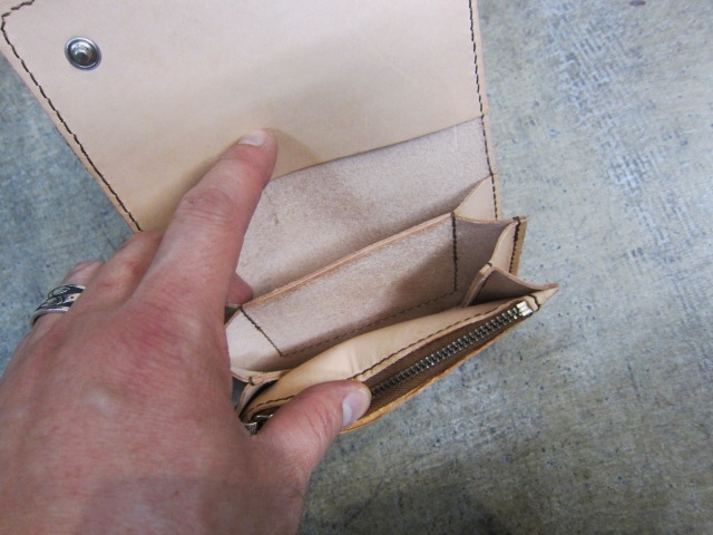 LEDER MAKES 人気のWALLET が入荷です★ 年越しに向けて縁起物の良い財布を♪♪♪_d0152280_14332618.jpg