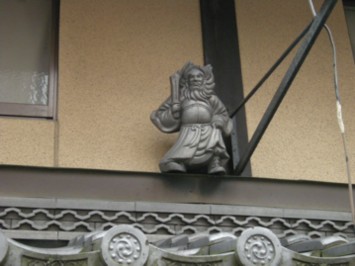 『鍾馗さんと蔵のある伝統的な京町家をシェアハウスにまるごとリノベーション』_e0052882_16301759.jpg