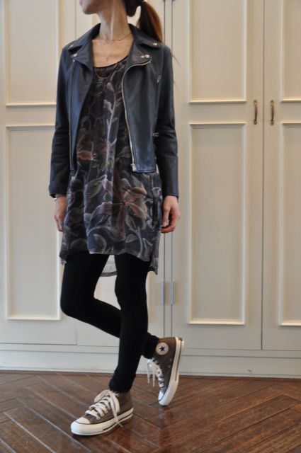 お花柄 と DRIES VAN NOTEN ._b0110586_1271260.jpg
