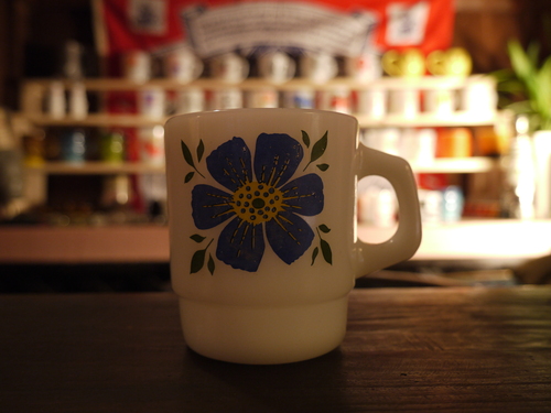 fireking Flower Mug Cup_d0217535_1720439.jpg