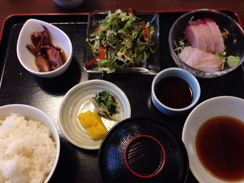 さち丸の天ぷら定食 伊勢市御薗 充実の内容に感激 怒るは無智 泣くは修行 笑うは悟り
