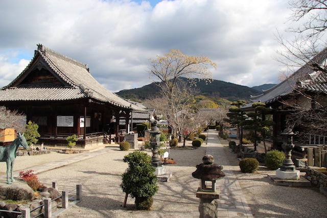 奈良・飛鳥で古代を歩く（3）_c0306400_23415029.jpg