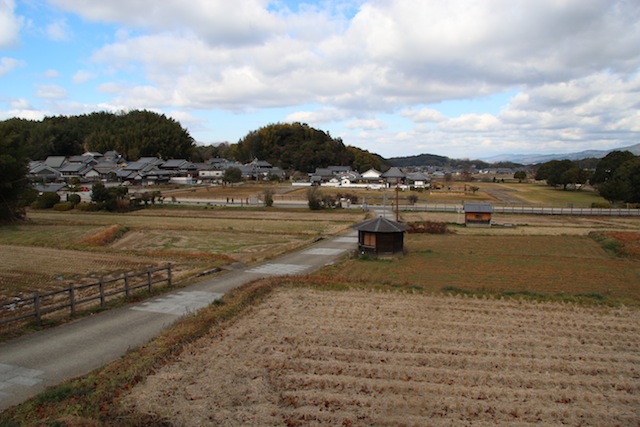 奈良・飛鳥で古代を歩く（3）_c0306400_23484617.jpg