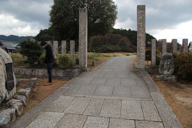 奈良・飛鳥で古代を歩く（3）_c0306400_2391123.jpg