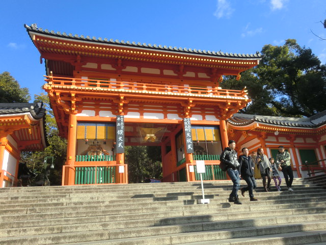 師走の京都市美術館_b0044296_2321787.jpg