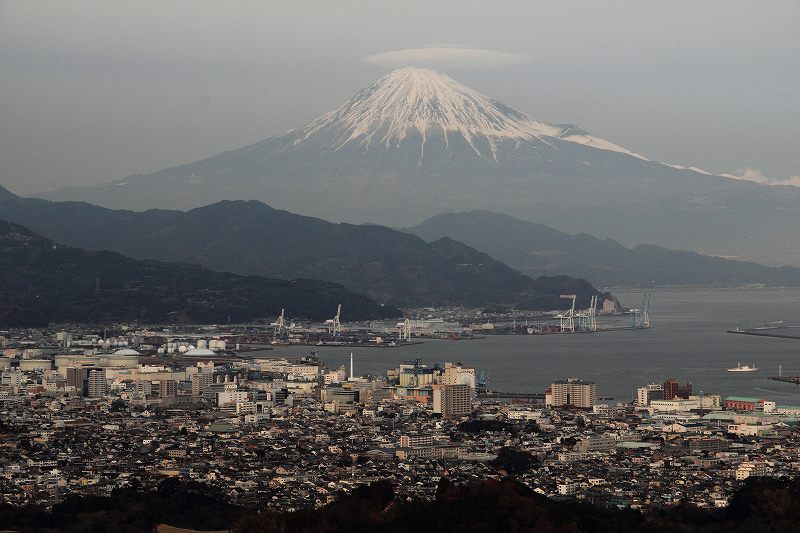 笠雲の富士山_a0188405_1993211.jpg