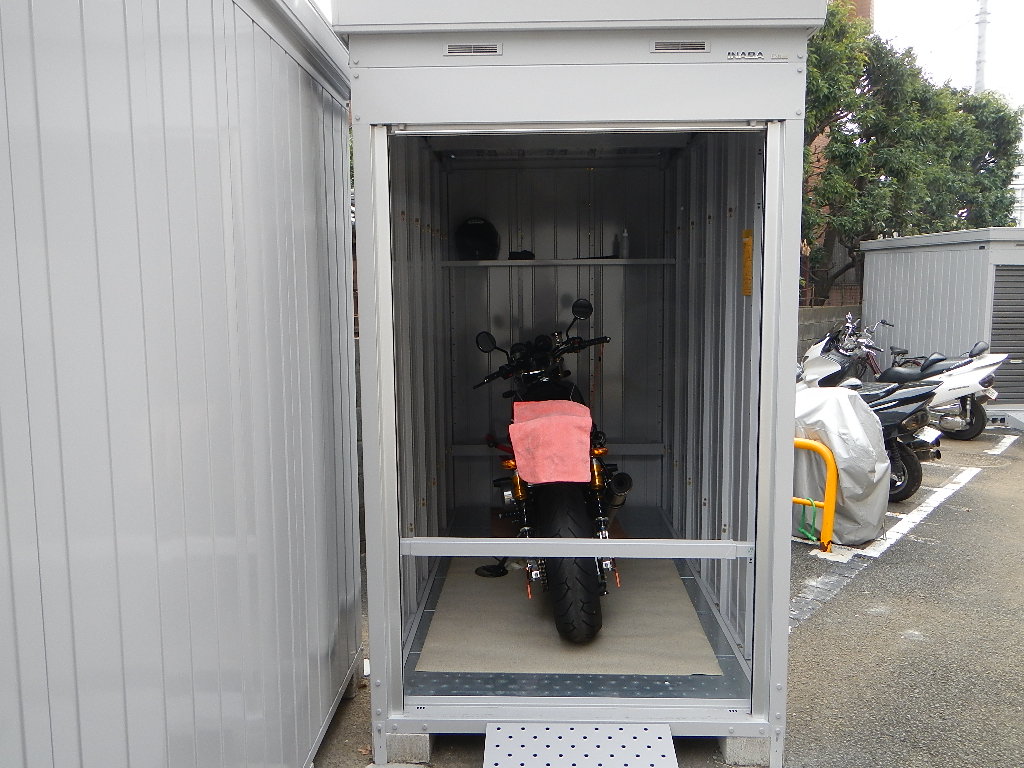 バイクガレージ_e0243413_11233963.jpg
