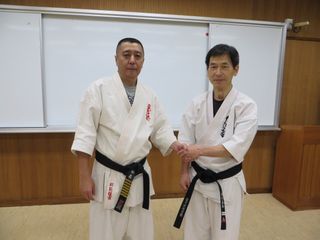手稲教室稽古納め 1000本突き 城川支部長パラオへ_c0118332_23125917.jpg