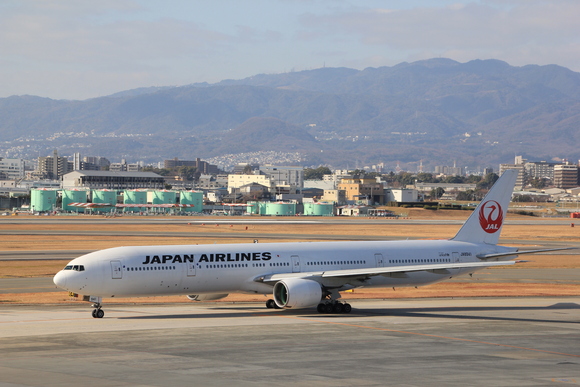 2013年 年の瀬 伊丹空港_d0202264_881284.jpg