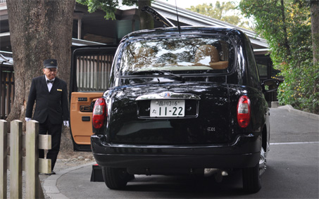 明治神宮で見かけた車がおしゃれすぎる件 L I P G