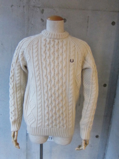 FRED PERRY (UK) ・・・ Fisher MANS CRUE SWEATER!♪!_d0152280_13521188.jpg