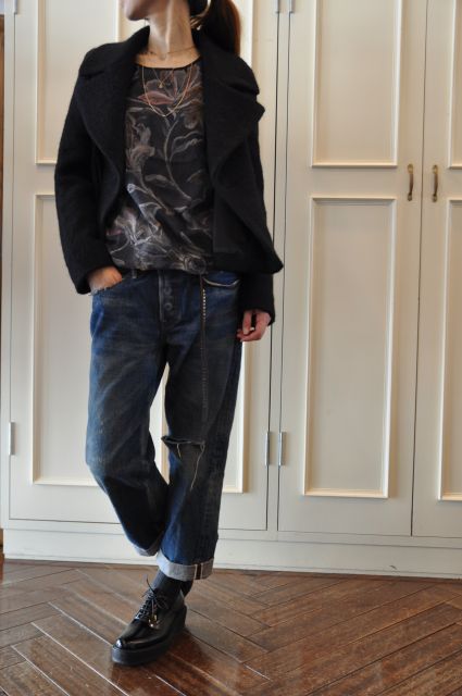 白い景色に思い を 馳せて・・・ DRIES VAN NOTEN ._b0110586_19442929.jpg