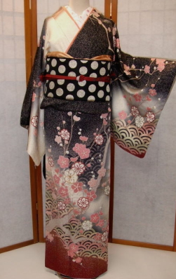もうすぐ花を咲かせます_b0098077_18185655.jpg