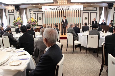 議長就任祝賀会_f0019487_12234267.jpg
