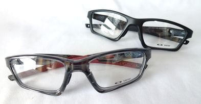 OAKLEY CROSSLINK SWEEP 入荷致しました! by 甲府店_f0076925_1112345.jpg