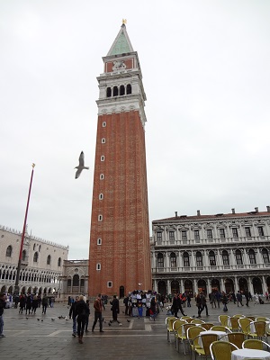 e0312749_14583.jpg