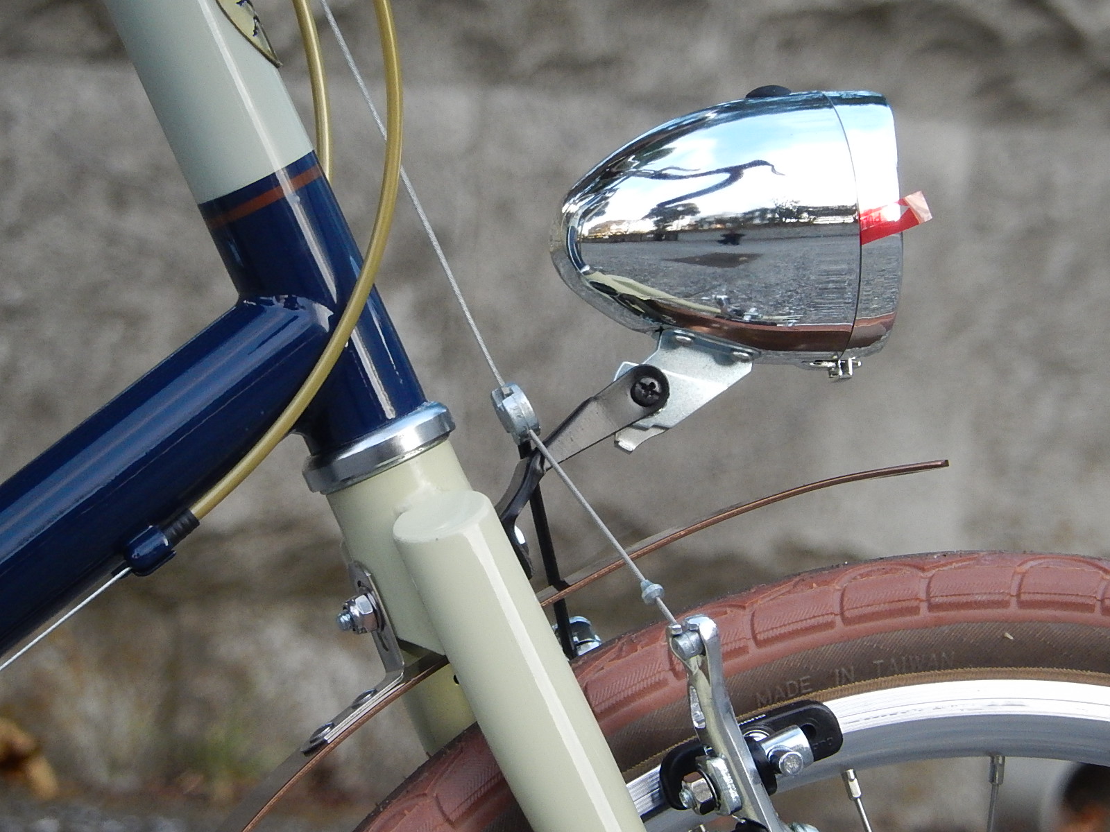 MINIVELO 20 ROAD カスタム 完了_e0188759_15485181.jpg