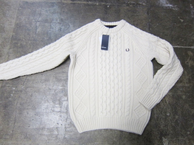 FRED PERRY (UK) ・・・ Fisher MANS CRUE SWEATER!♪!_d0152280_22575823.jpg