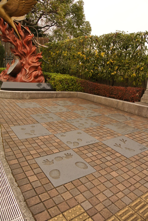 f0301186_0989.jpg