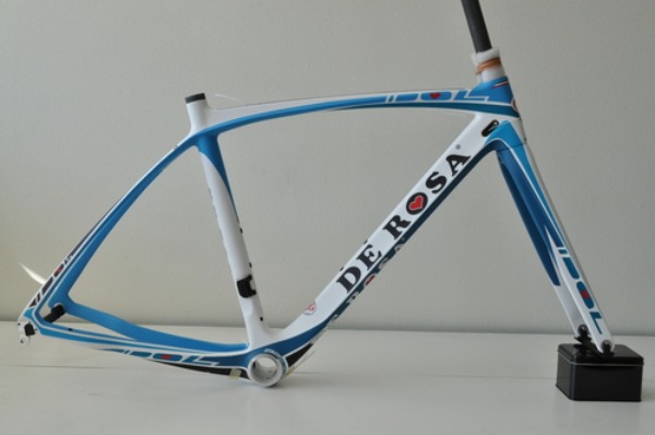 Derosa Idol フレームセット_a0262093_13371181.jpg