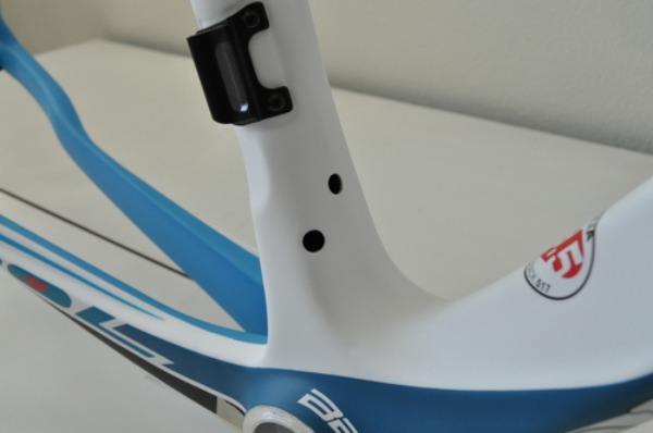 Derosa Idol フレームセット_a0262093_15132275.jpg