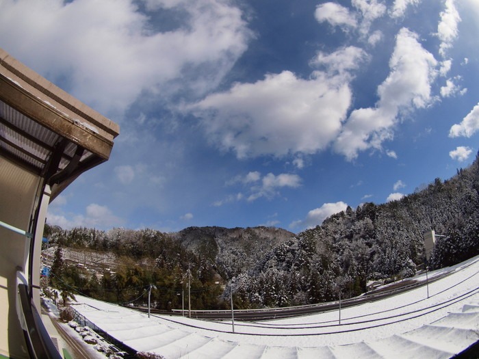 青空の雪景色_c0116915_22463310.jpg