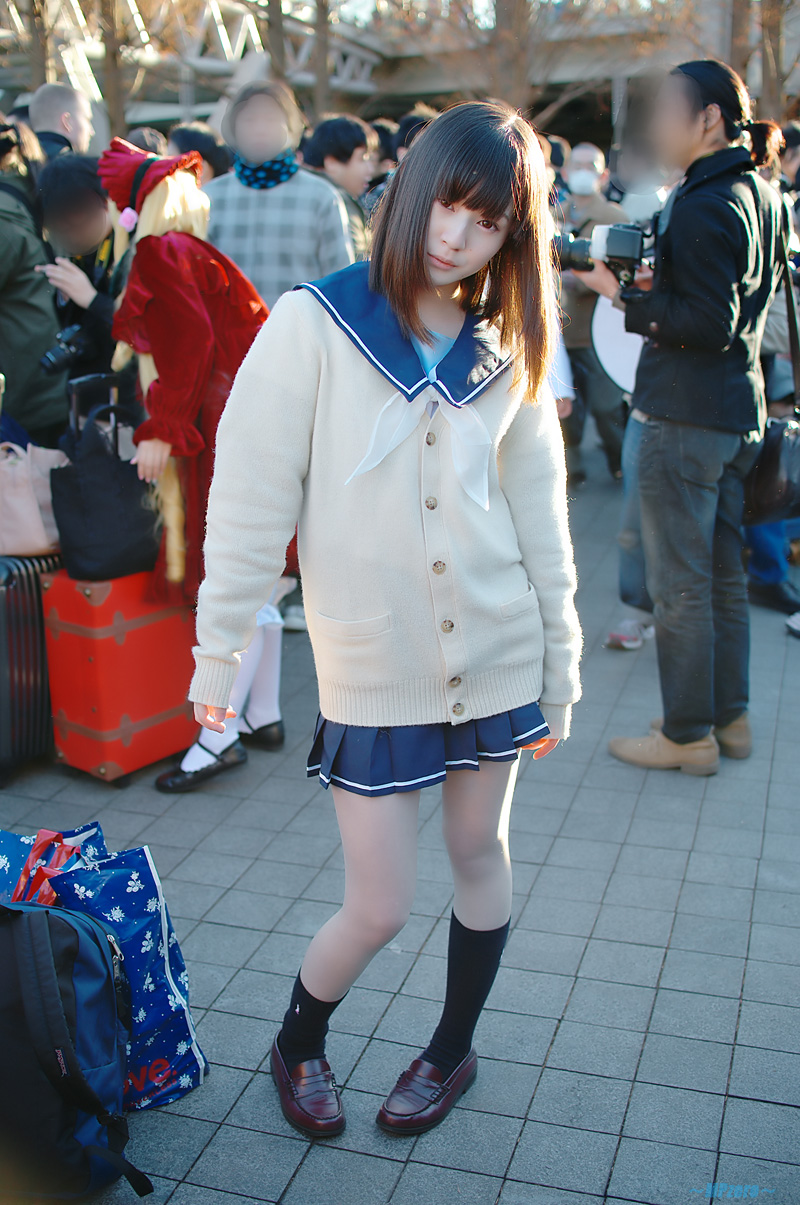 ■2013/12/29 ビッグサイト(Tokyo Big Sight)　コミケ１日目 （C85）_f0130741_3283825.jpg