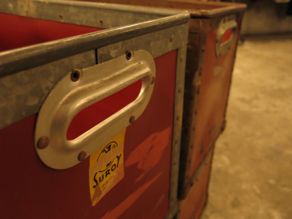 \"FR SUROY CARTON METAL BOX\"ってこんなこと。_c0140560_1238570.jpg
