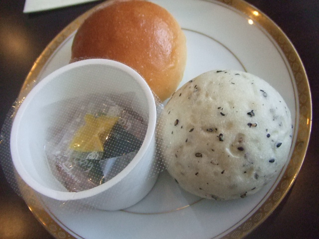 ホテルプラザオーサカ_f0076001_2241353.jpg