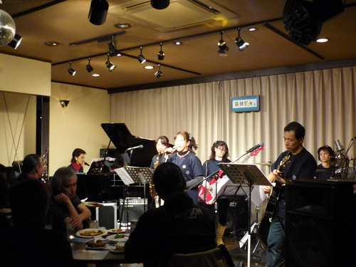 c0229062_18635.jpg