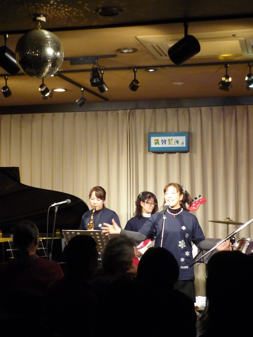 c0229062_1863735.jpg