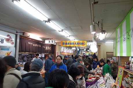 やっぱり市場は面白い(柳橋)_a0152501_1419391.jpg