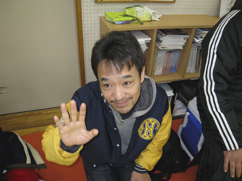 d0200447_20403846.gif