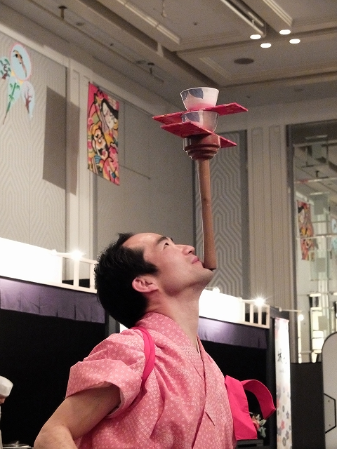 芸人さんの神業_f0050534_11033715.jpg