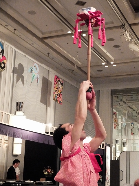 芸人さんの神業_f0050534_11034090.jpg
