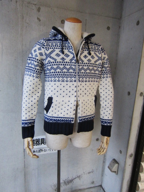 FRANKLIN MARSHALL ・・・ NORDIC WOOL ZIP HOODY!★!_d0152280_12523956.jpg