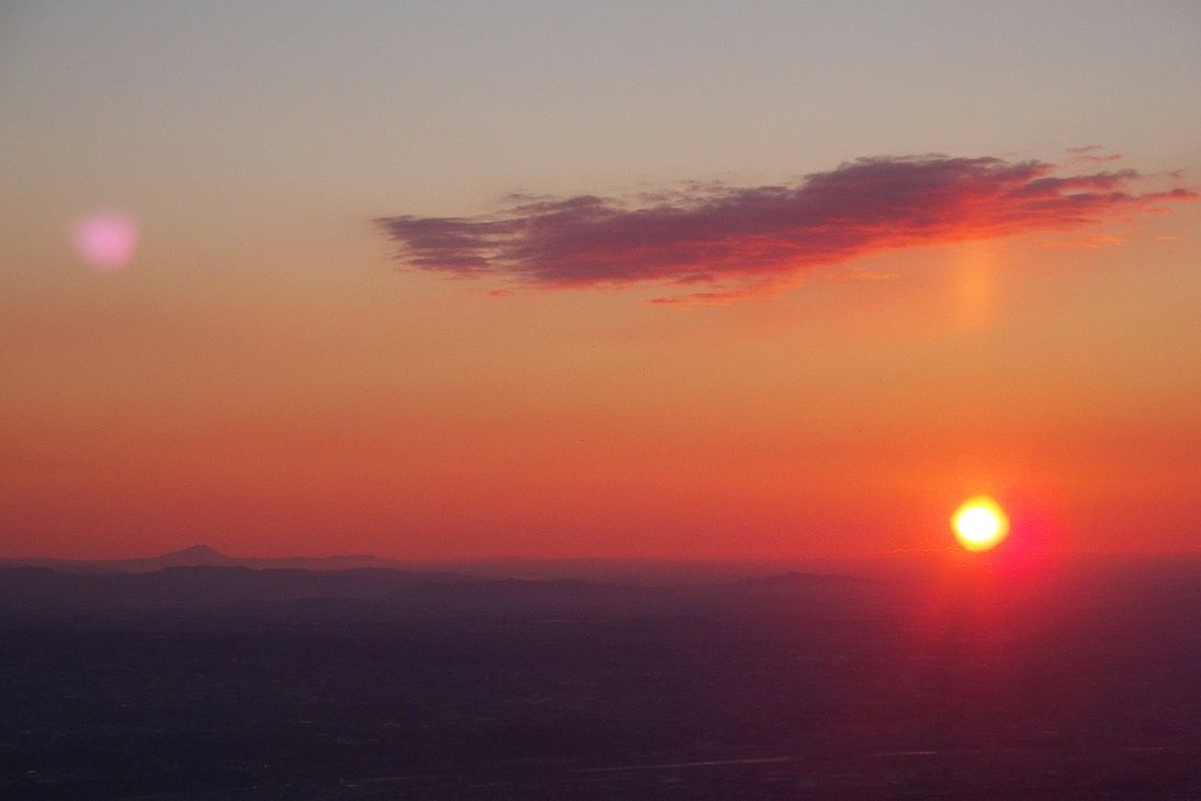 太陽柱（サンピラー）現る！_a0031821_1119965.jpg