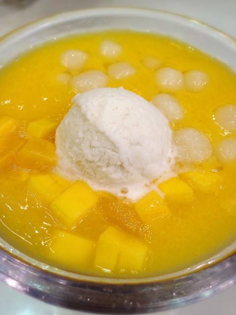 今回のホテルはJWマリオットホテル。_c0175022_124870.jpg