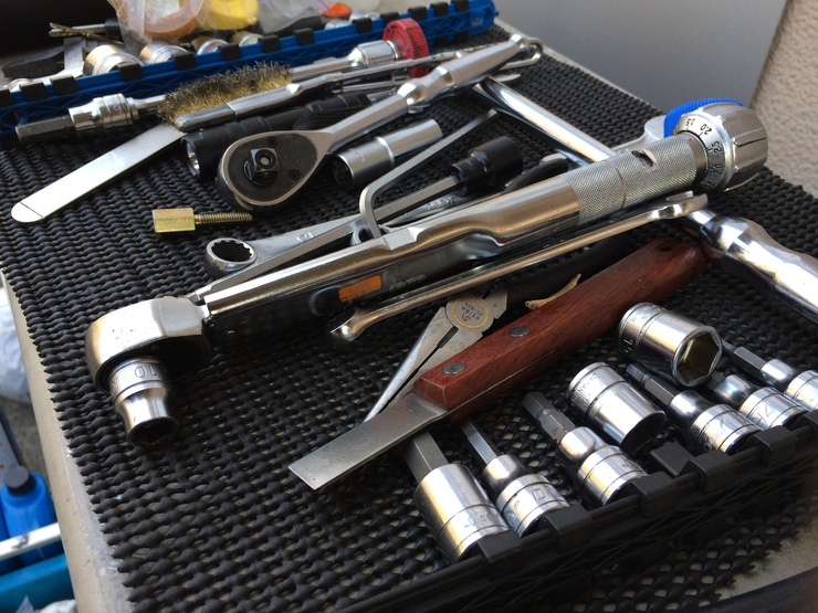 コスパに挑戦 オイル交換 シェブロンw50 41歳からの Bmw R100rs