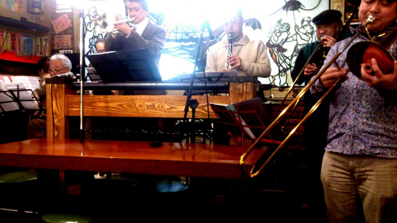 c0202101_2364080.jpg
