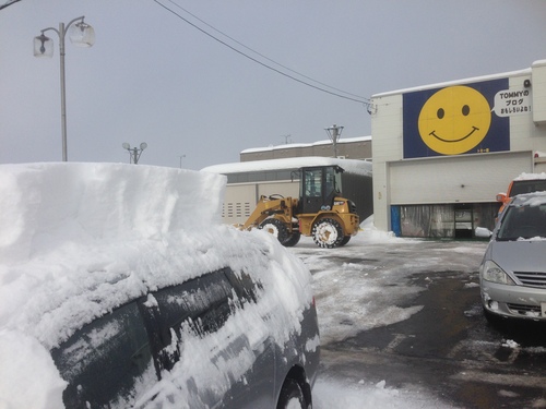 東京オートサロン準備の予定が除雪始めに、明寿ブログ、ランクル200ディーゼル_b0127002_20431098.jpg