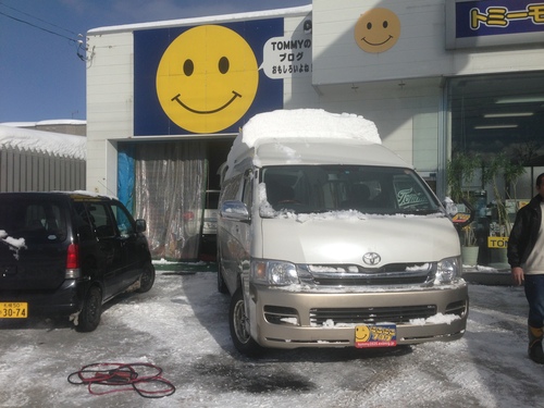 東京オートサロン準備の予定が除雪始めに、明寿ブログ、ランクル200ディーゼル_b0127002_20565329.jpg