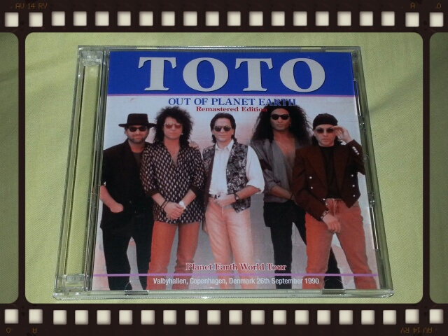 TOTO / STRONG AS A TOWER_b0042308_1814141.jpg