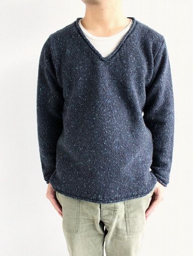 Kerry Woolen Mills　 Vネックニット_b0139281_1226048.jpg