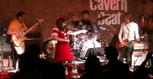 2013年・カラフル年末ライブ初日のライブレポpart1★_e0188087_14193940.jpg