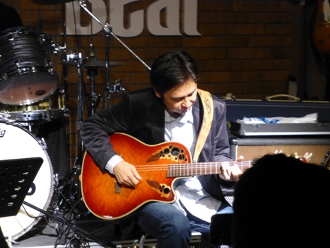 2013年・カラフル年末ライブ初日のライブレポpart1★_e0188087_15233849.jpg