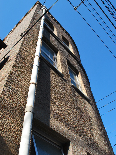 東京深川の村林ビル(建築家・関根要太郎作品研究)_f0142606_2138168.jpg